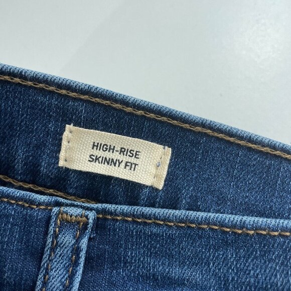 NEW Kirkland Women's 12 Signature High-Rise Skinny Jeans Blue Stretch - Picture 7 of 8